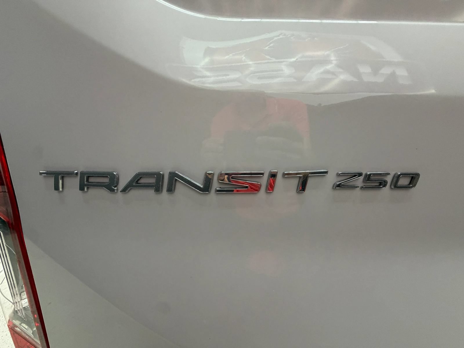 Used 2024 Ford Transit 250 Low Roof w/ Fleet Fuel Economy Package RWD image 16
