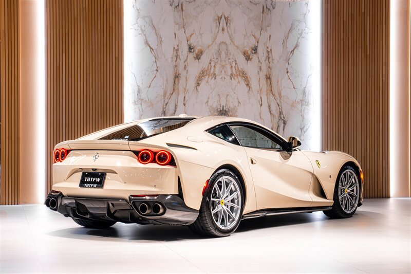 Used 2019 Ferrari 812 Superfast RWD image 3