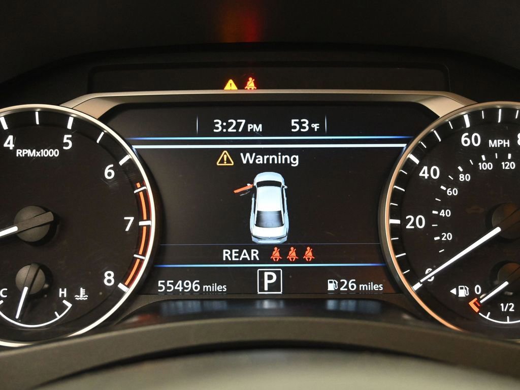 Used 2024 Nissan Altima 2.5 SV FWD image 24