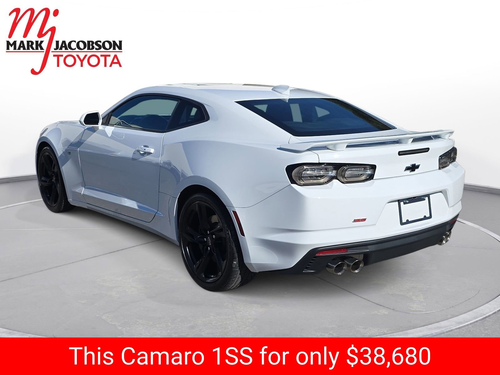 Used 2021 Chevrolet Camaro SS image 14