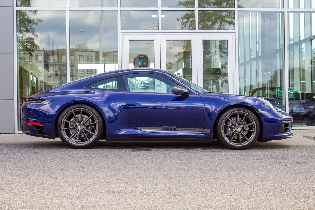 Used 2024 Porsche 911 Carrera T w/ Sportdesign Package RWD image 4