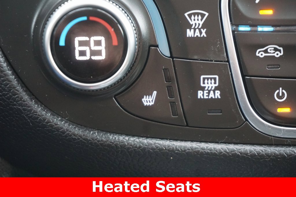 Used 2018 Chevrolet Equinox LT w/ Sun & Infotainment Package image 8