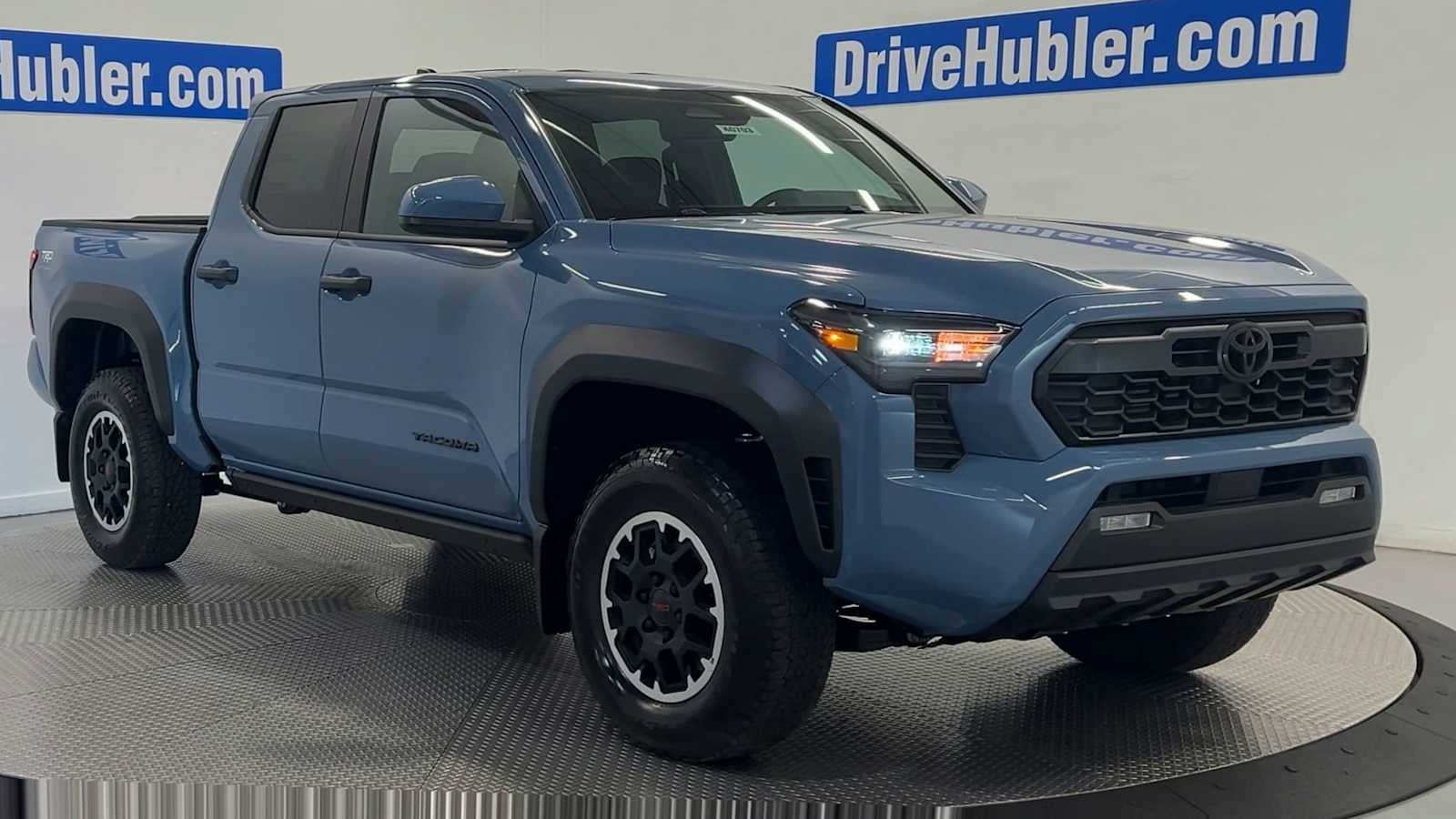 New 2026 Toyota Tacoma TRD Off-Road AWD/4WD image 2