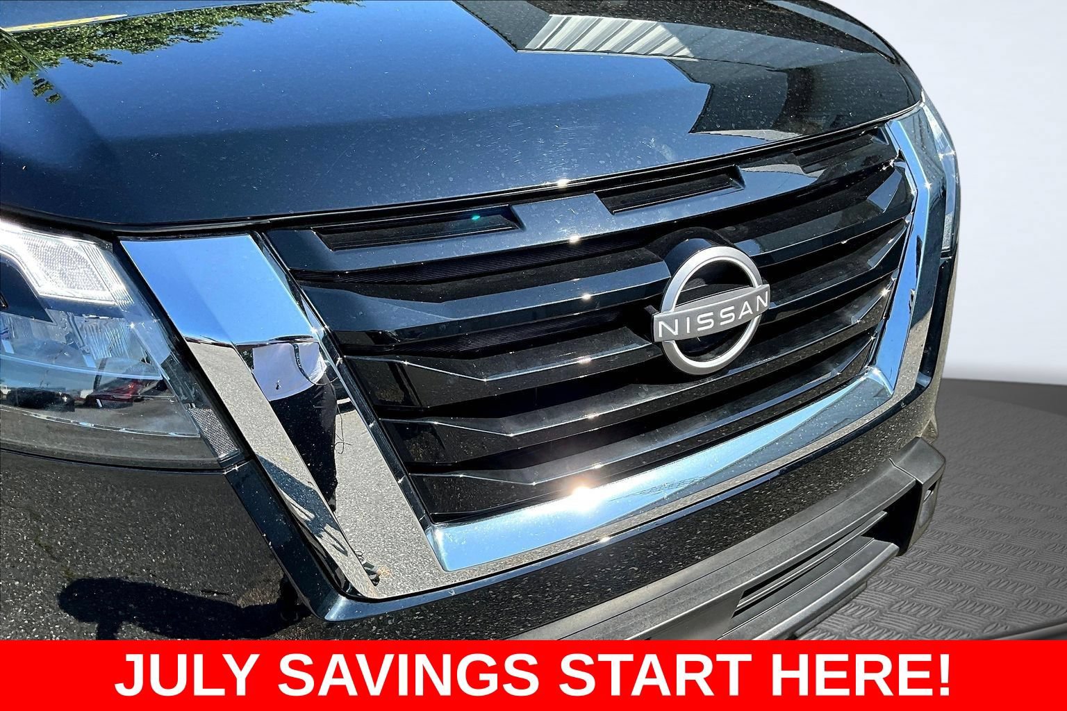 Used 2025 Nissan Pathfinder SV w/ SV Premium Package AWD/4WD image 42