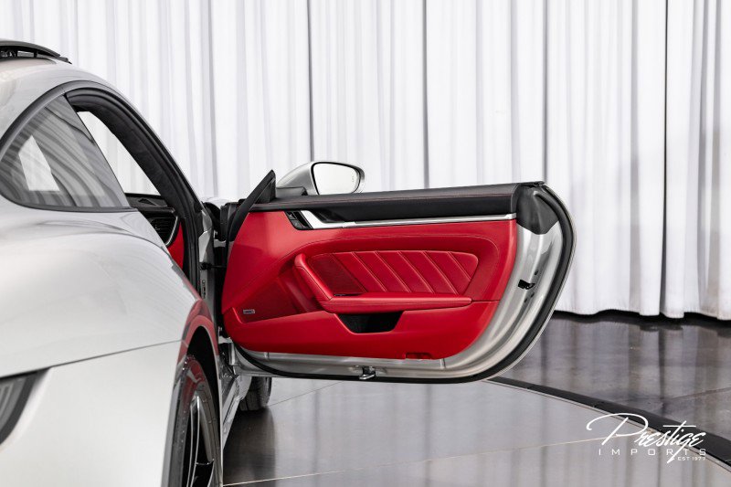 Used 2021 Porsche 911 Turbo S image 39