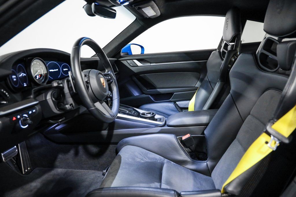 Used 2022 Porsche 911 Turbo S image 33