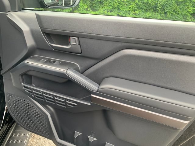 Used 2026 Toyota 4Runner SR5 AWD/4WD image 20