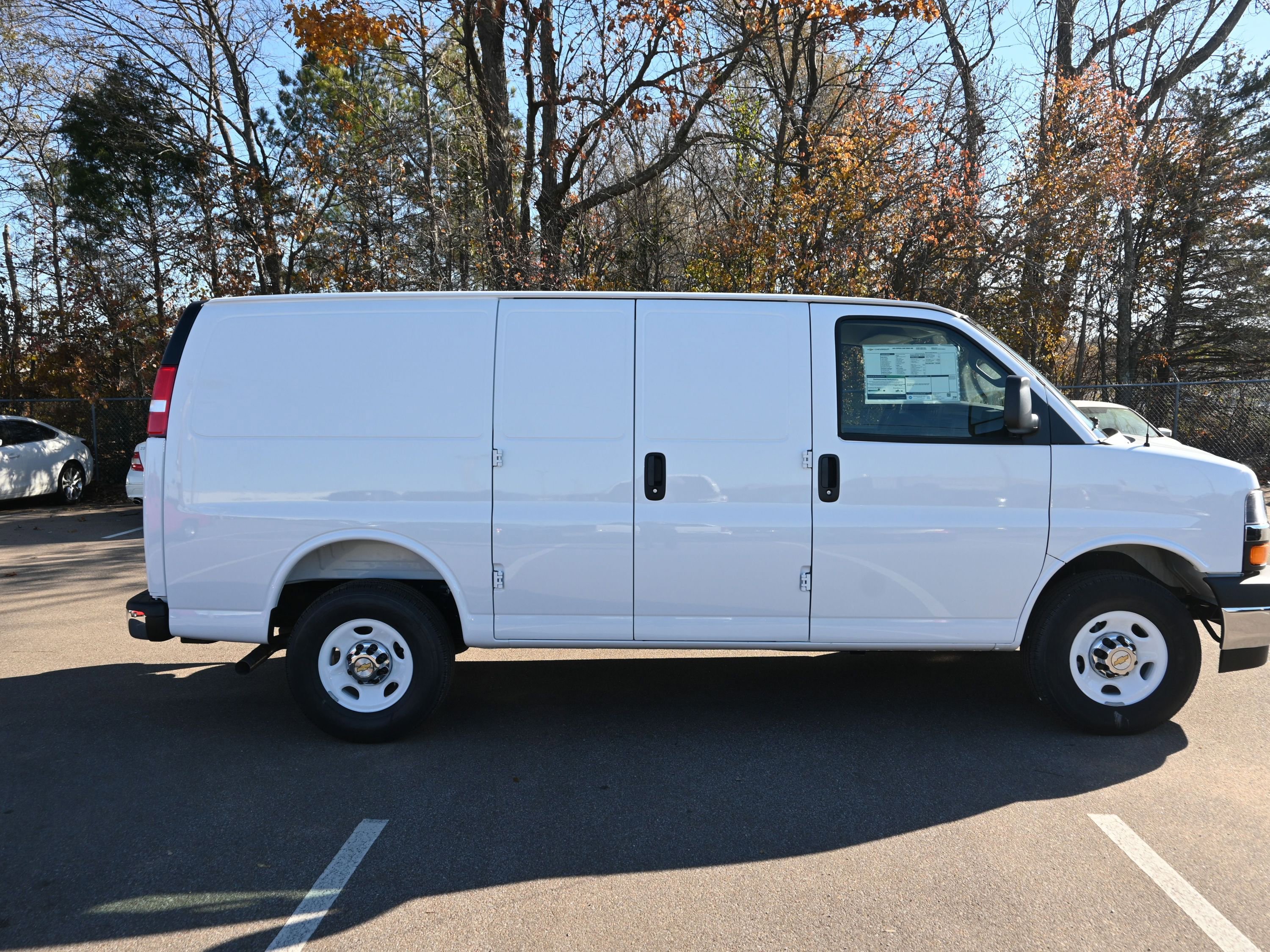 New 2025 Chevrolet Express 2500 w/ Driver Convenience Package image 11