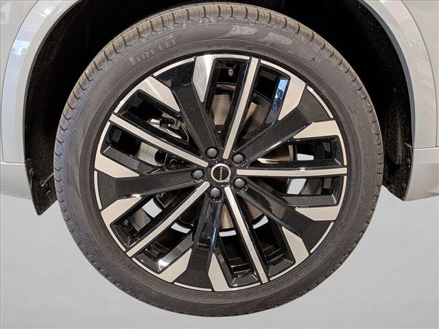 New 2026 Volvo XC90 B6 Ultra w/ Protection Package image 11