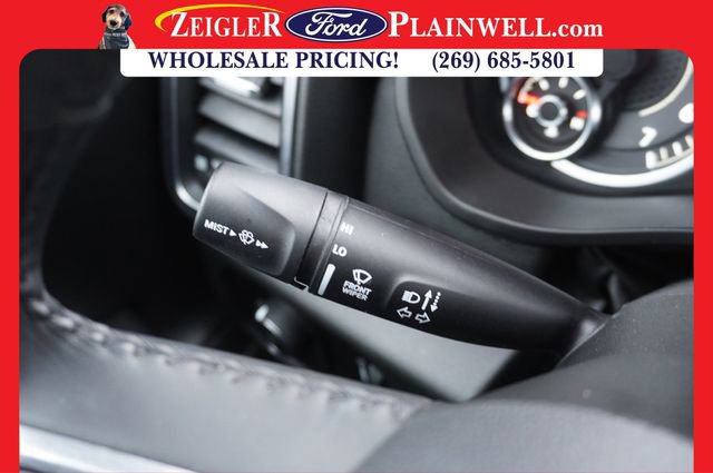 Used 2023 RAM 1500 Laramie w/ Off Road Group image 25