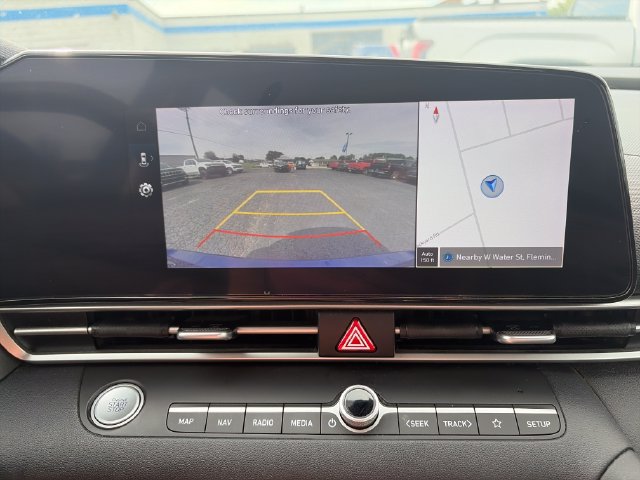 Used 2023 Hyundai Elantra SEL w/ Convenience Package FWD image 19