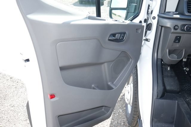 New 2026 Ford Transit 250 Low Roof AWD image 12