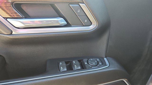 Used 2022 Chevrolet Silverado 1500 LT image 22
