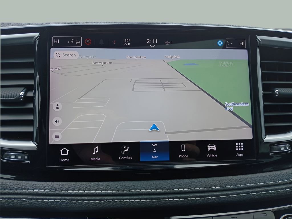 Used 2024 Chrysler Pacifica Premium image 18