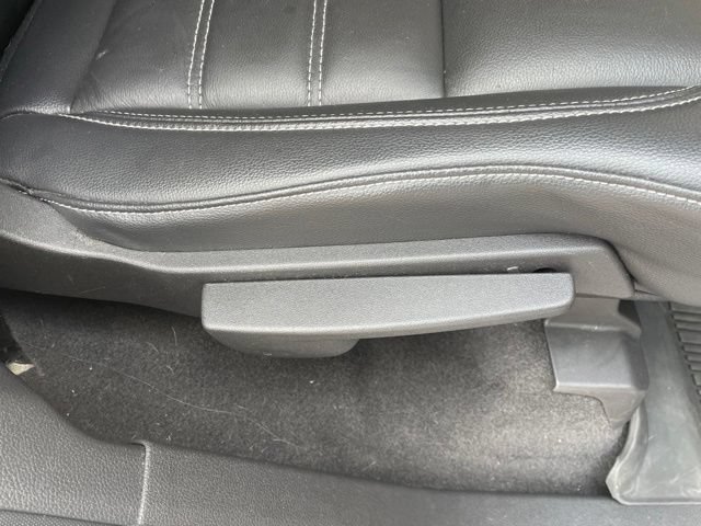 Used 2018 Ford Escape Titanium w/ Ford Safe & Smart Package AWD/4WD image 53
