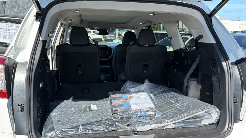 New 2026 Subaru Ascent Limited AWD/4WD image 13