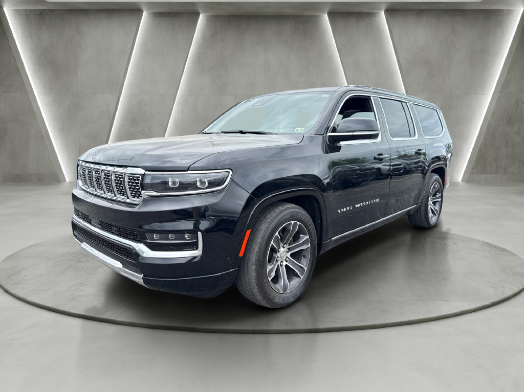 Used 2024 Jeep Grand Wagoneer L 4WD image 3