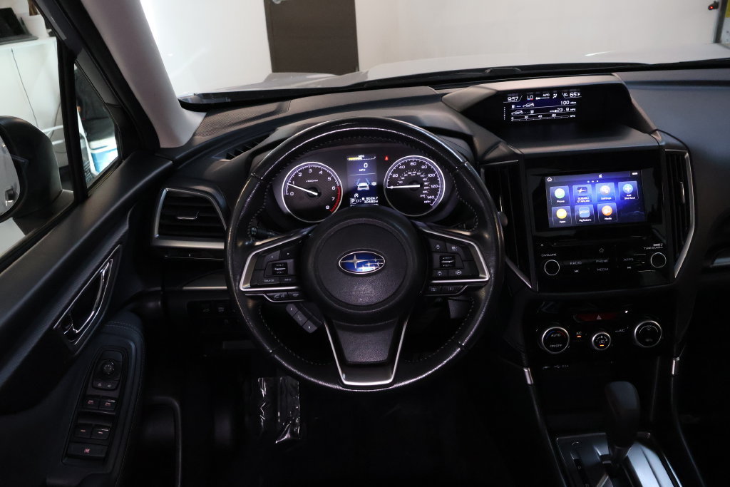 Used 2023 Subaru Forester Premium AWD/4WD image 21