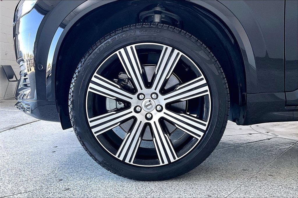 Used 2025 Volvo XC90 T8 Ultra w/ Lounge Package AWD/4WD image 10