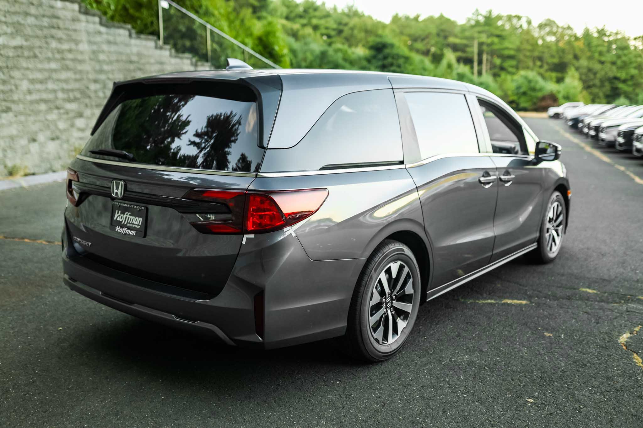 New 2026 Honda Odyssey EX-L image 3