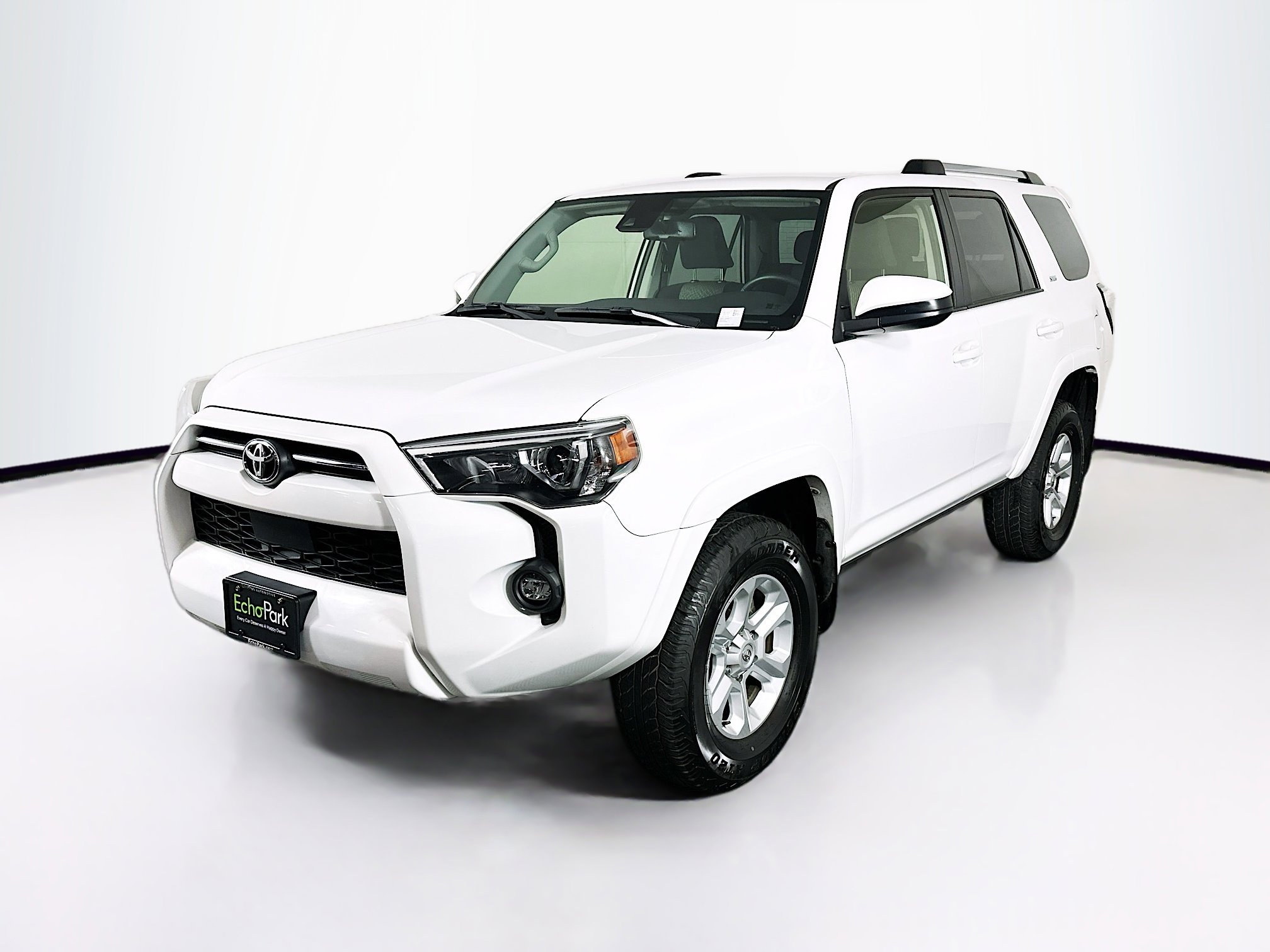 Used 2024 Toyota 4Runner SR5 image 3