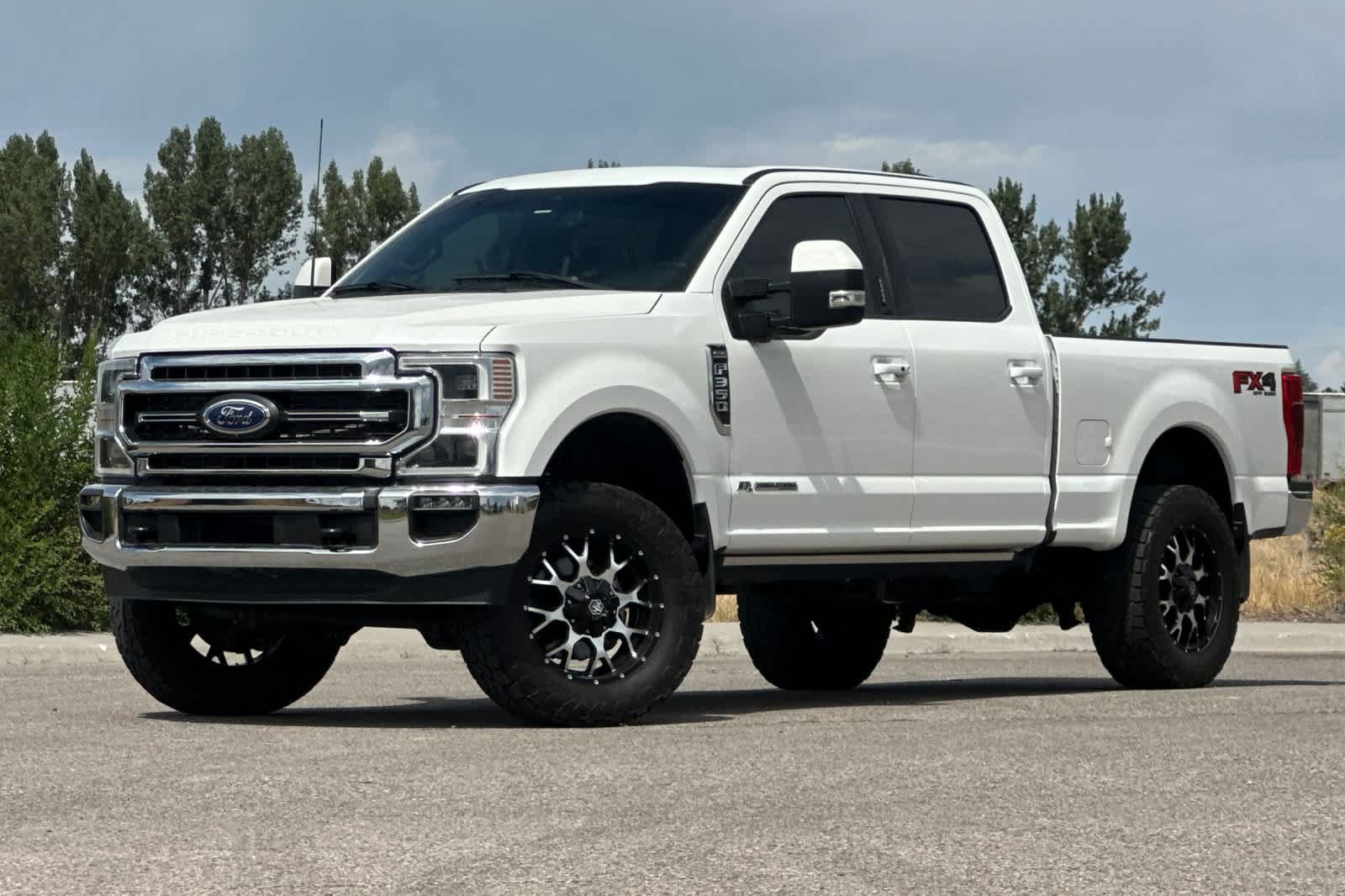 Certified 2022 Ford F350 Lariat w/ Lariat Ultimate Package AWD/4WD video 1