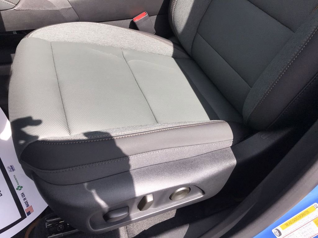 New 2026 GMC Terrain AT4 image 12