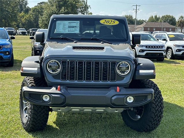 New 2025 Jeep Gladiator Mojave image 2