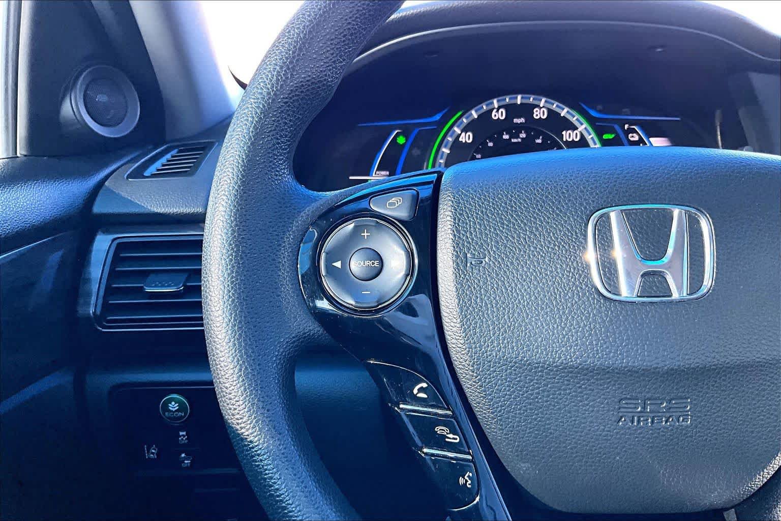 Used 2017 Honda Accord Hybrid Sedan image 24