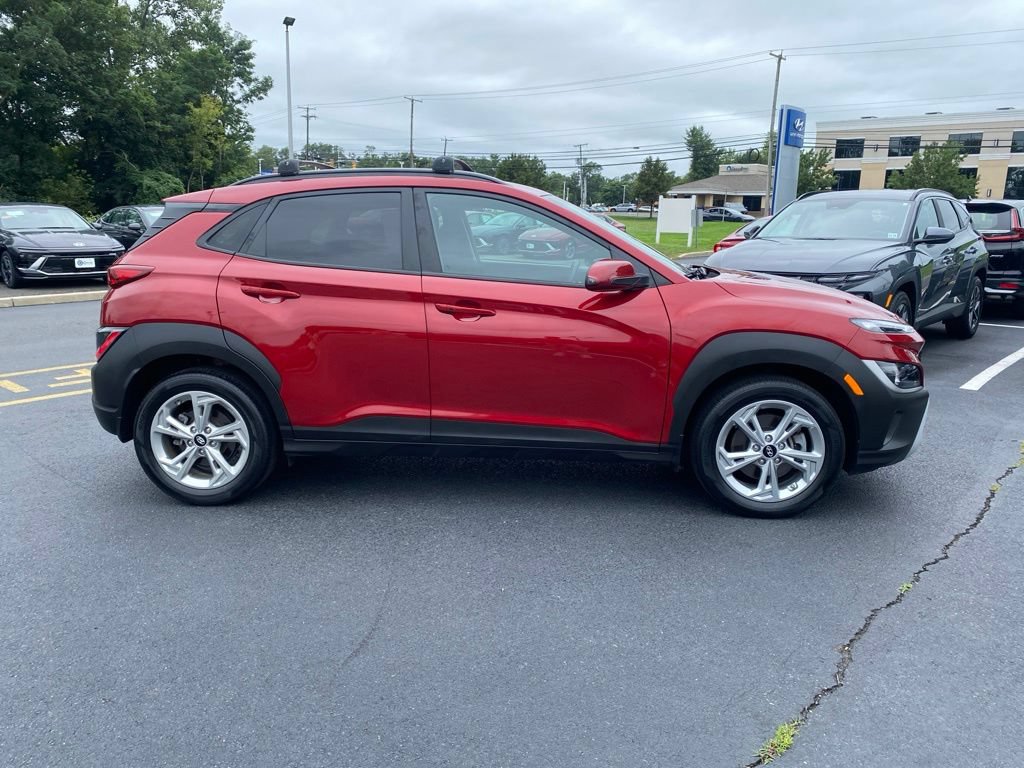 Certified 2023 Hyundai Kona SEL AWD/4WD image 2