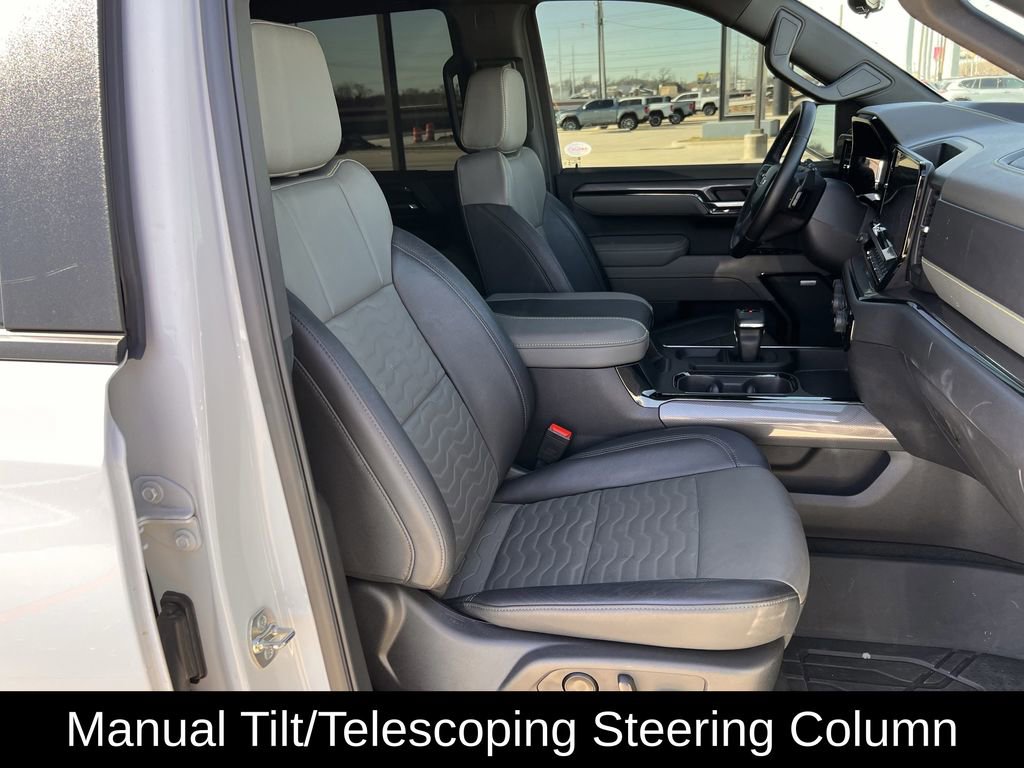 Used 2025 Chevrolet Silverado 1500 ZR2 w/ Technology Package image 31