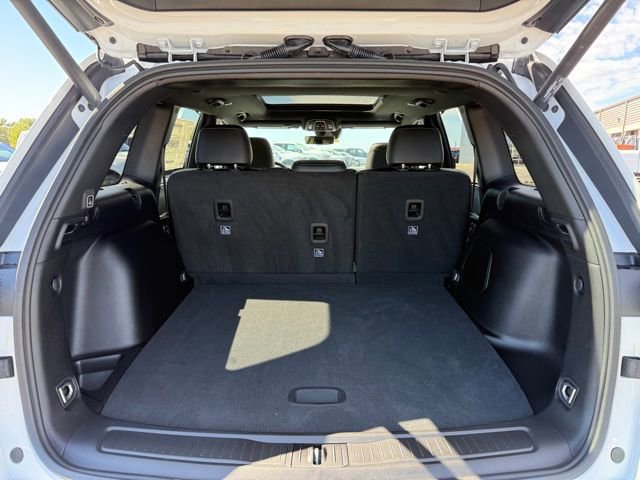 New 2025 Jeep Grand Cherokee Limited image 6