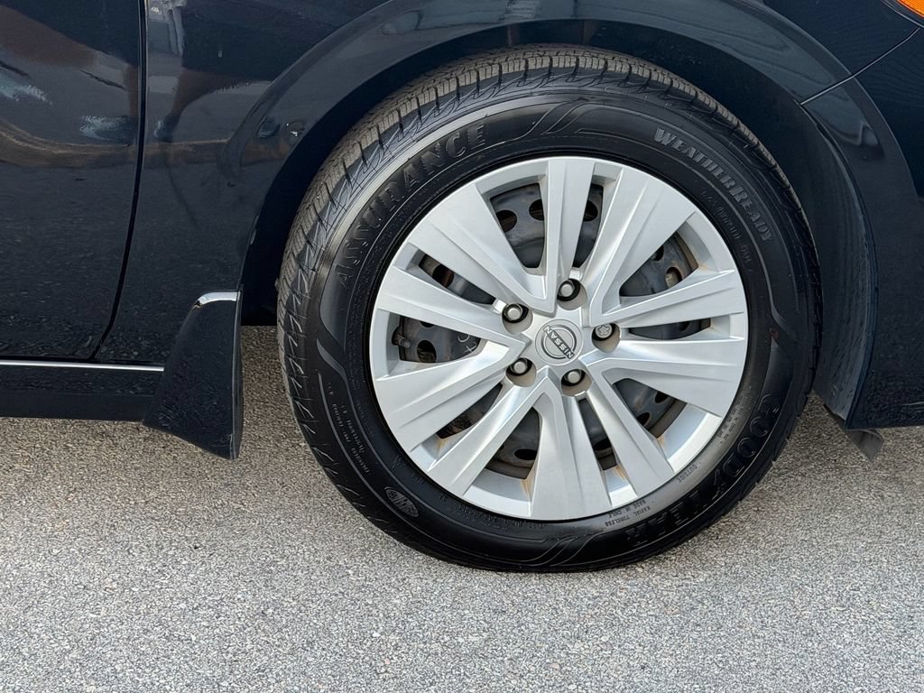 Certified 2024 Nissan Sentra S FWD image 9