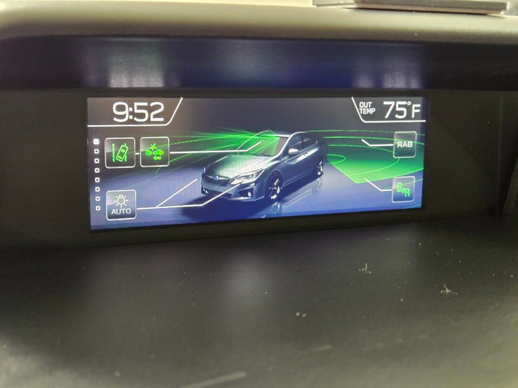 Certified 2022 Subaru Crosstrek 2.5i Limited w/ Moonroof Package 2 image 29