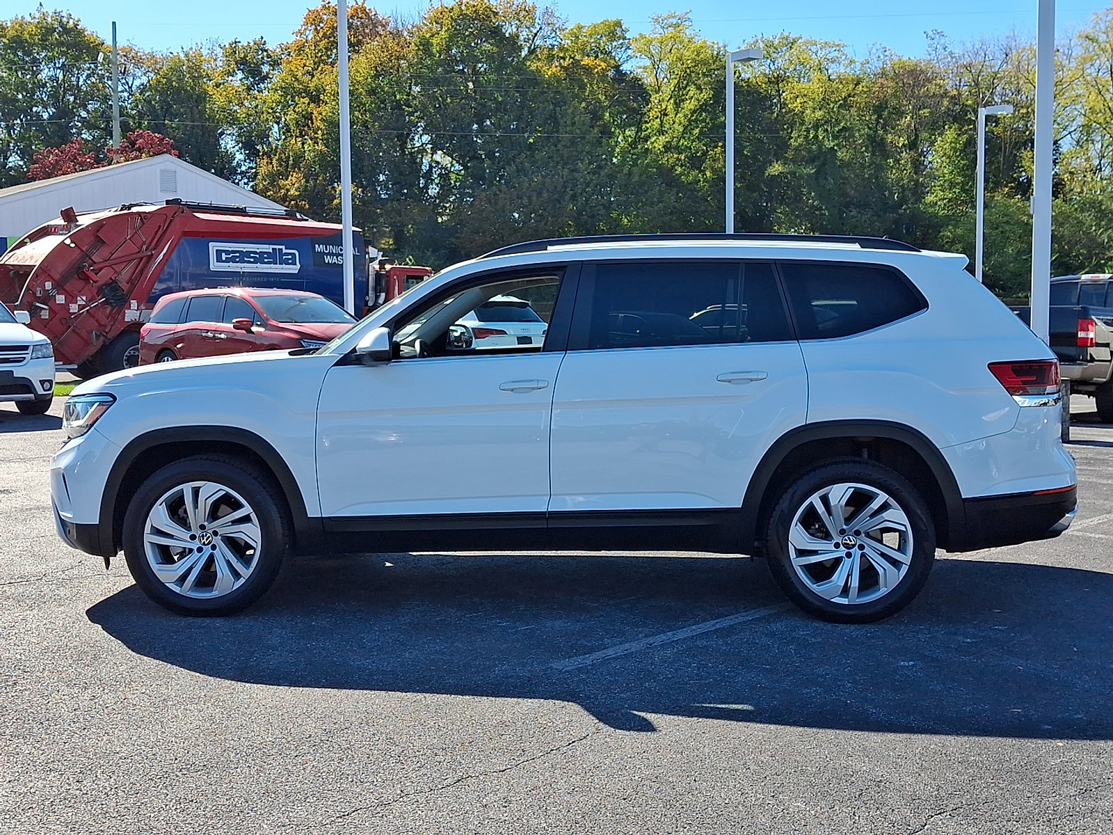 Used 2022 Volkswagen Atlas SE FWD image 5