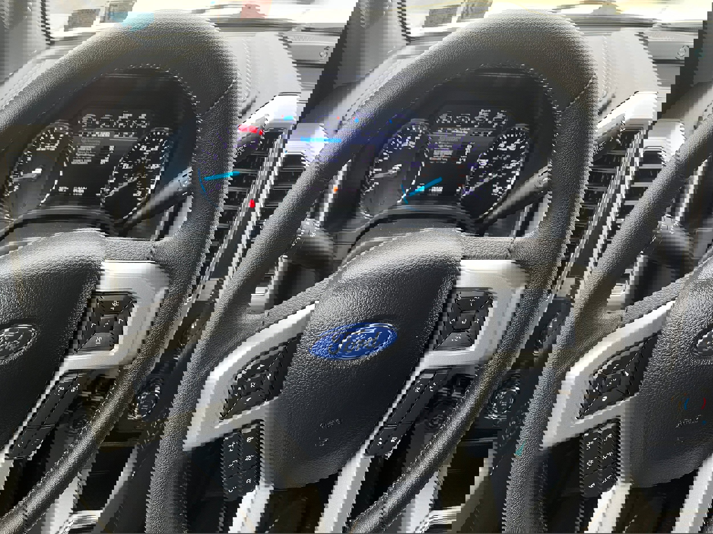 Certified 2020 Ford F350 Lariat w/ Chrome Package image 21