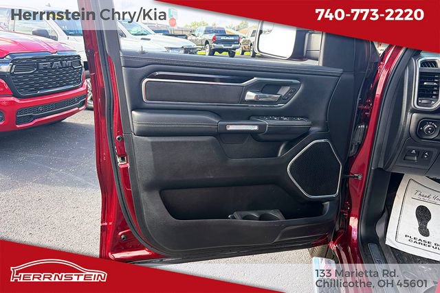 Used 2022 RAM 1500 Laramie w/ Sport Appearance Package AWD/4WD image 13
