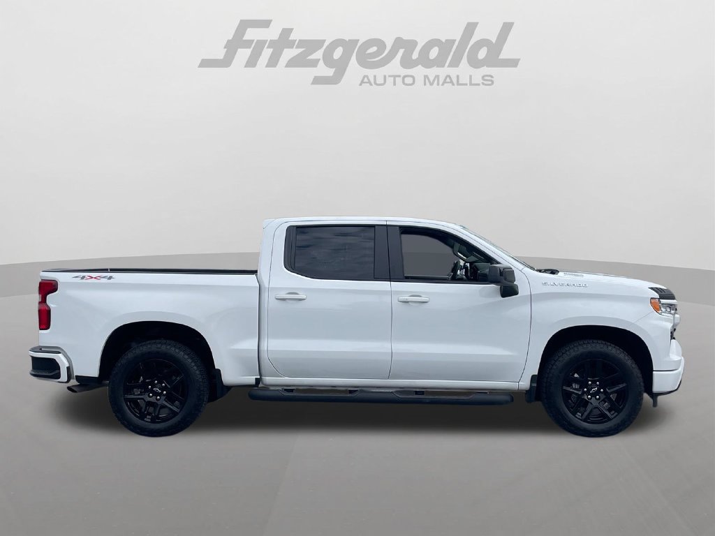 Used 2026 Chevrolet Silverado 1500 RST w/ RST Select Package AWD/4WD image 4