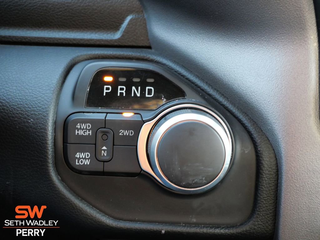 Used 2024 RAM 2500 Big Horn w/ Bed Utility Group image 22