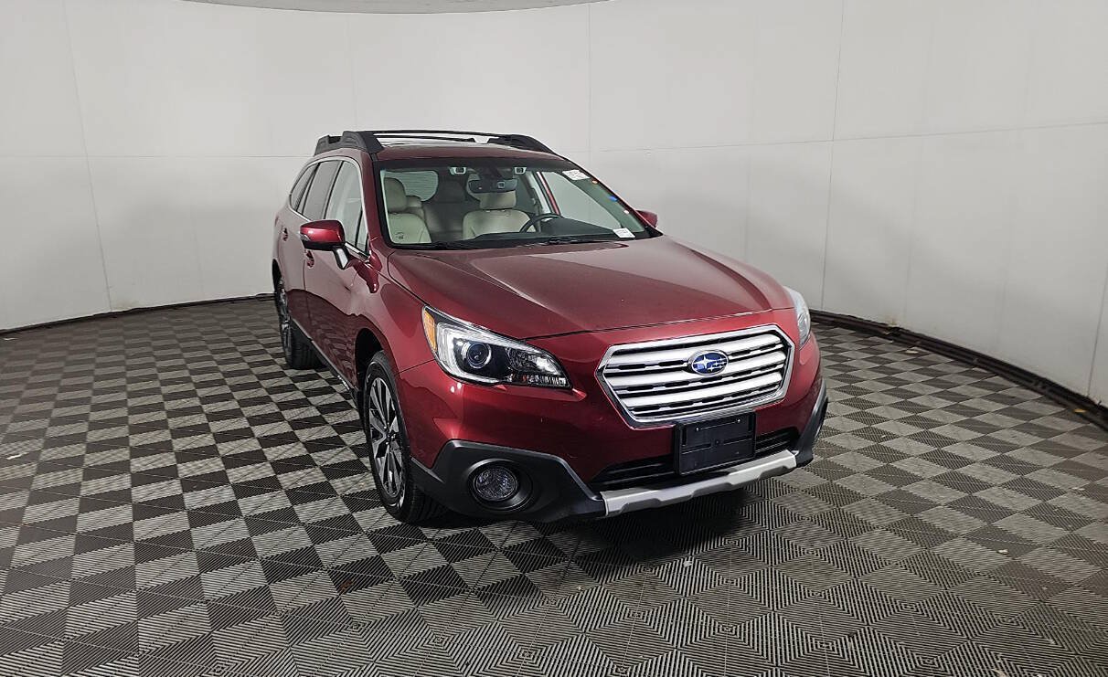 Used 2017 Subaru Outback 2.5i Limited AWD/4WD image 3