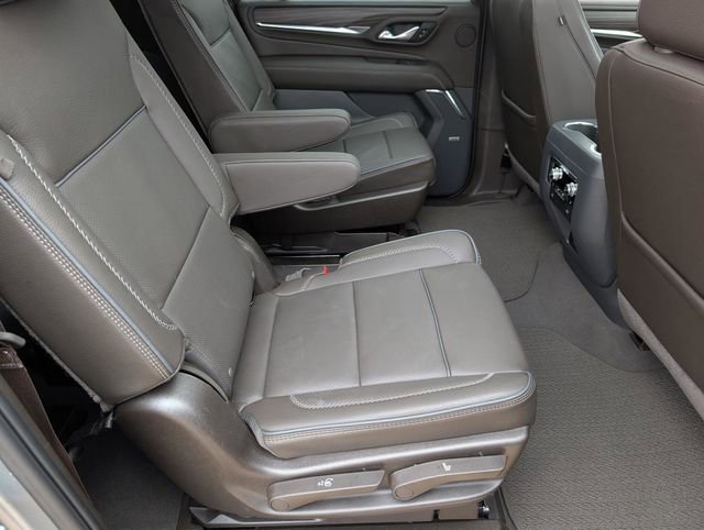 Used 2024 GMC Yukon XL Denali w/ Max Trailering Package image 31