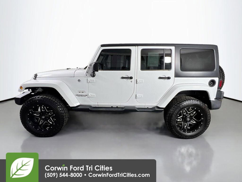 Used 2017 Jeep Wrangler Unlimited Sahara AWD/4WD image 6