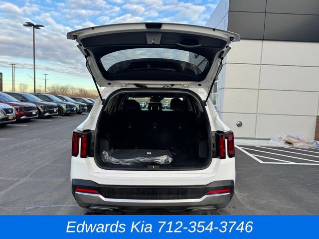 New 2025 Kia Sorento S w/ Panoramic Sunroof Package image 12