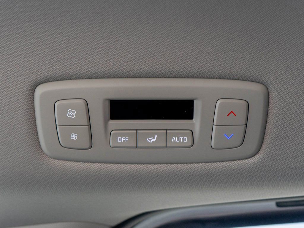 New 2026 Kia Carnival LX image 14