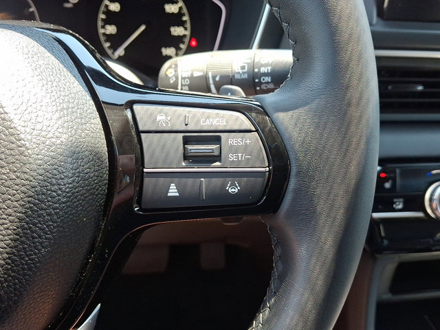 Certified 2025 Honda Pilot Touring image 26