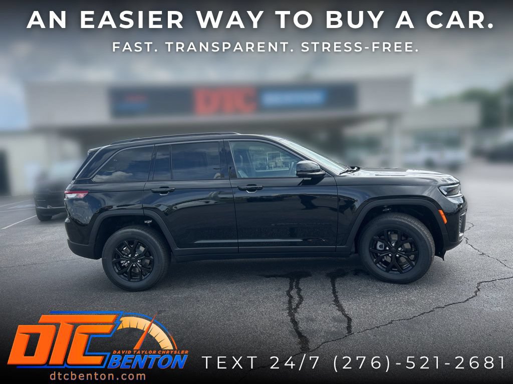 New 2026 Jeep Grand Cherokee Altitude AWD/4WD image 2