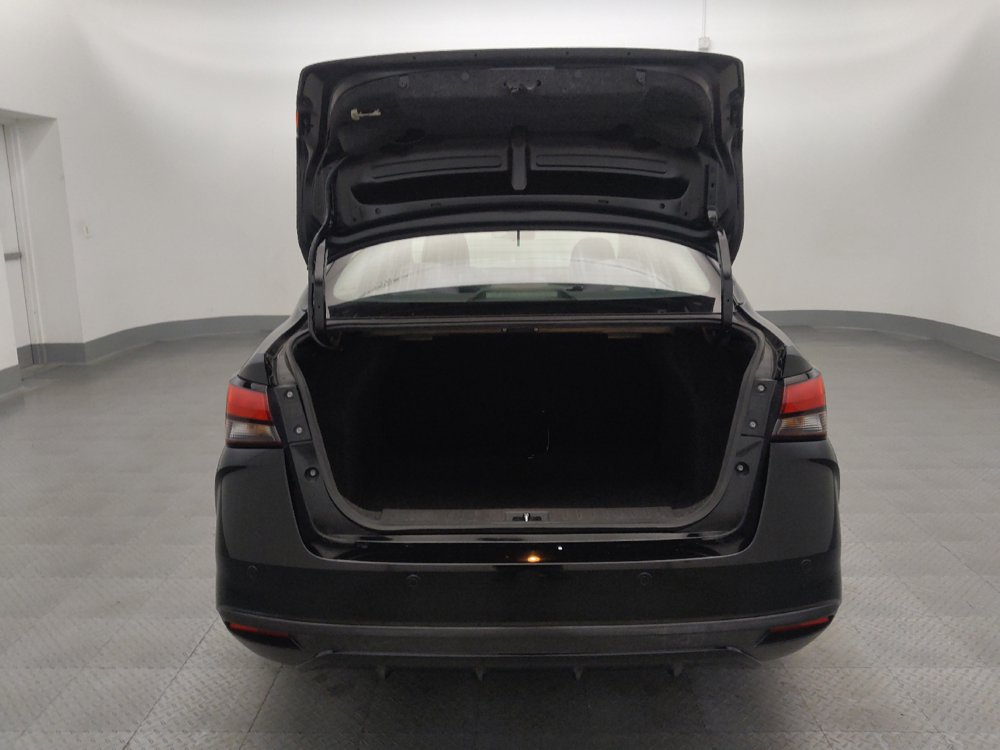 Used 2021 Nissan Versa S FWD image 29