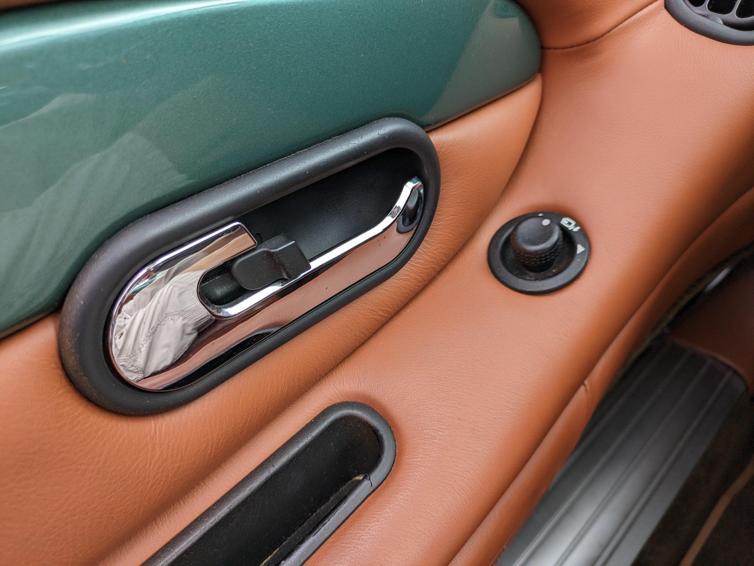 Used 2003 Aston Martin DB7 Vantage RWD image 22