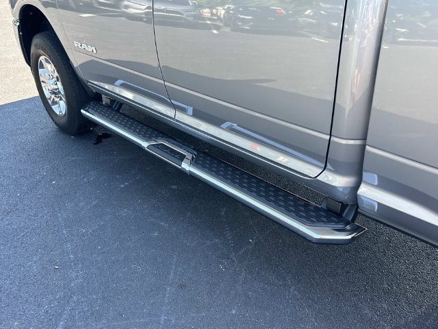 Used 2024 RAM 2500 Big Horn w/ Safety Group AWD/4WD image 15