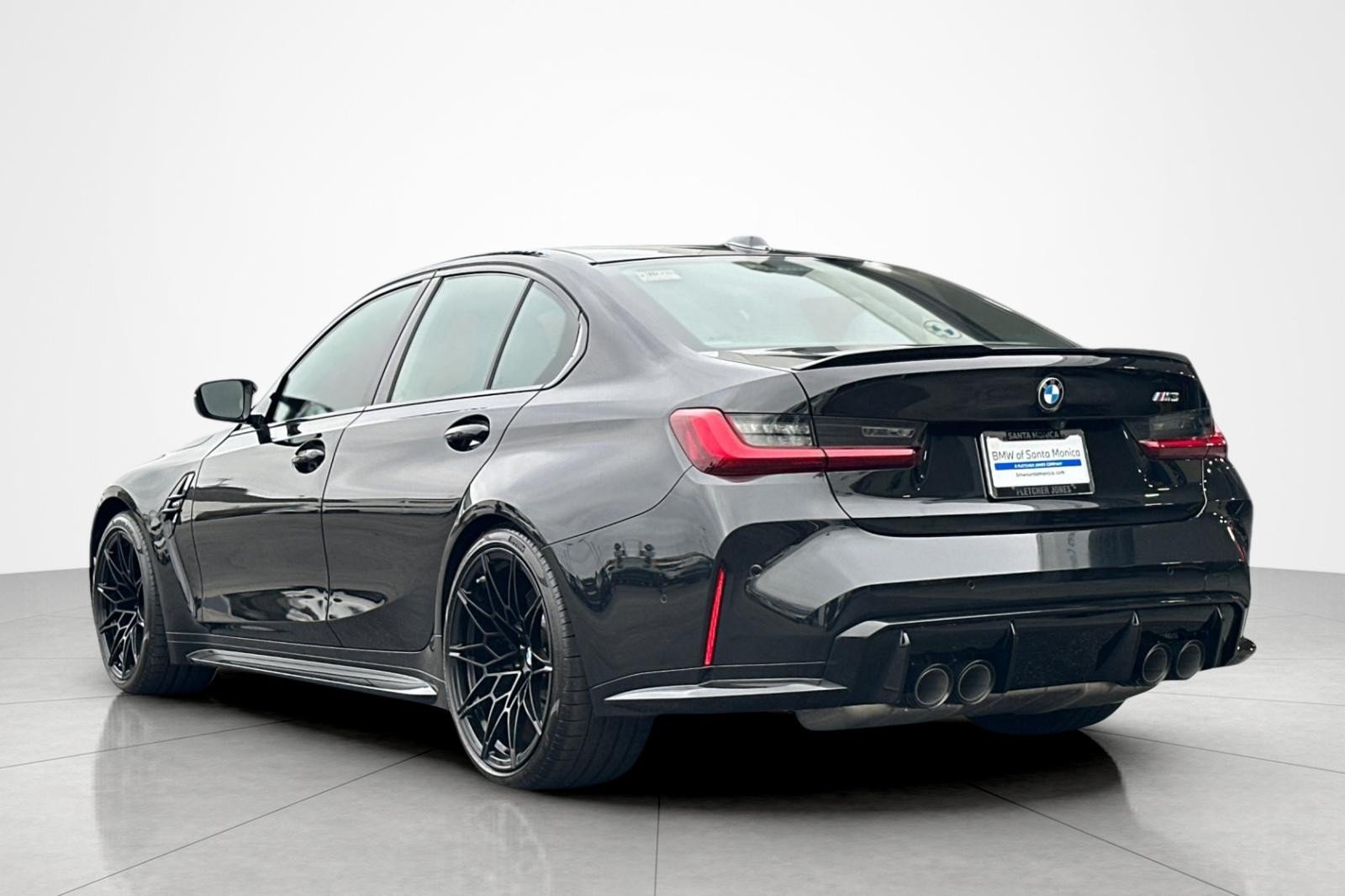 Used 2025 BMW M3 w/ Executive Package RWD image 3